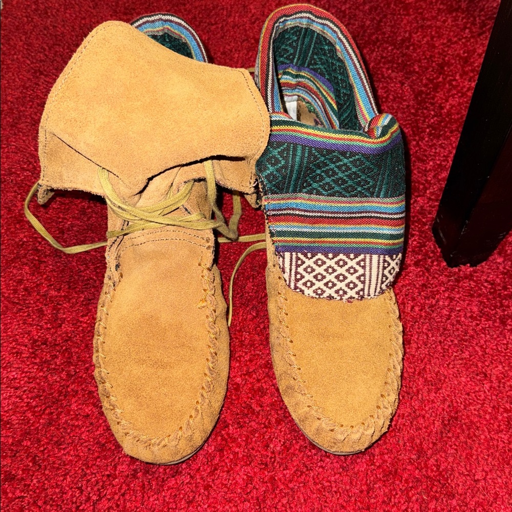 STEVE MADDEN ~ T BLANKET CHESTNUT MOCCASINS